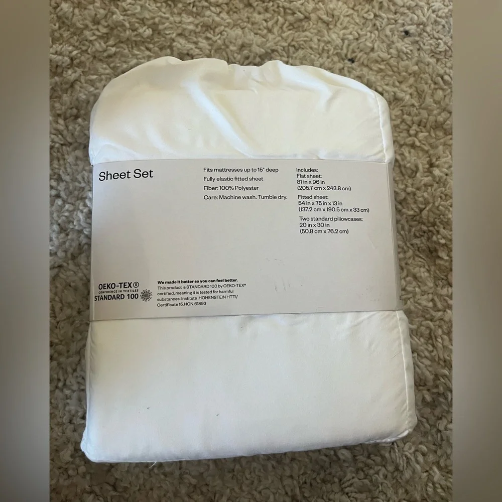 Room Essentials Full Microfiber Sheet Set in White - Picture 2 of 2